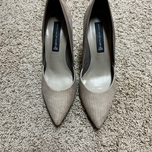 Steven by Steve Madden pointed toe wedges - Picture 4 of 4